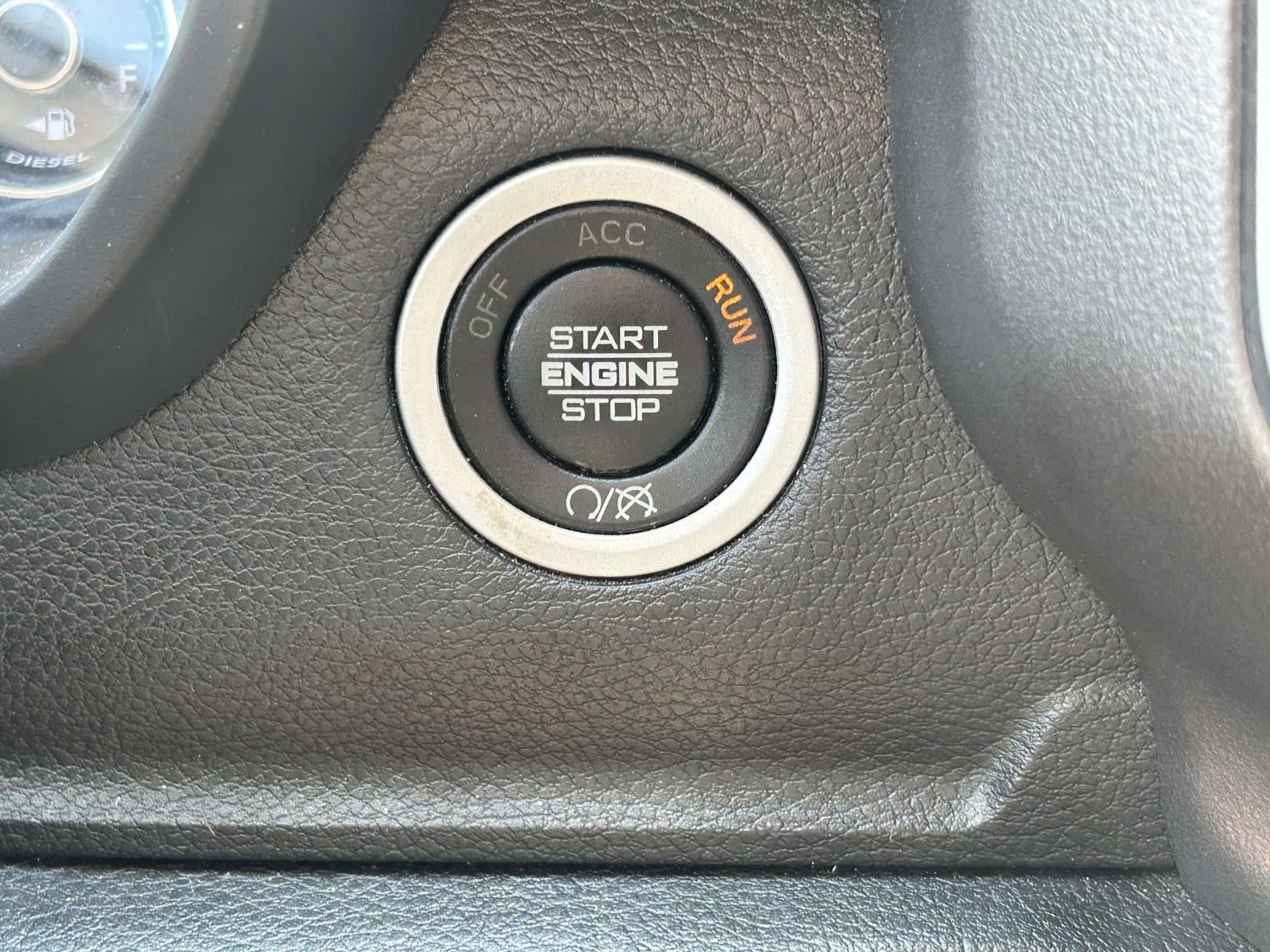 2019 RAM 2500 Big Horn 4x4 Crew Cab 6'4 Box