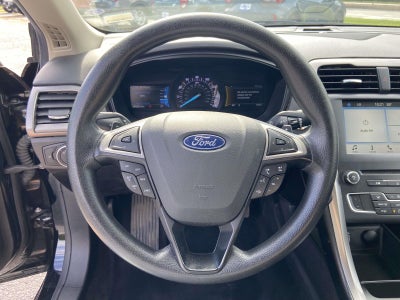 2018 Ford Fusion SE FWD