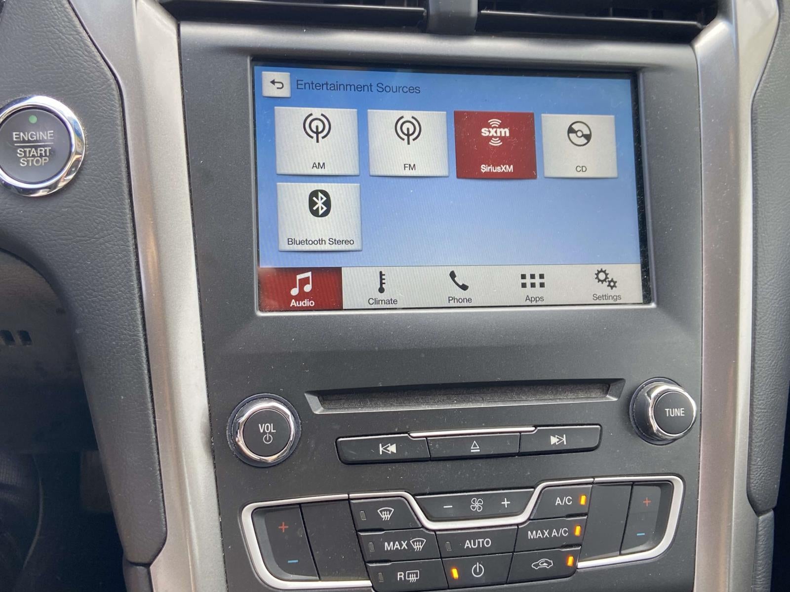 2018 Ford Fusion SE FWD