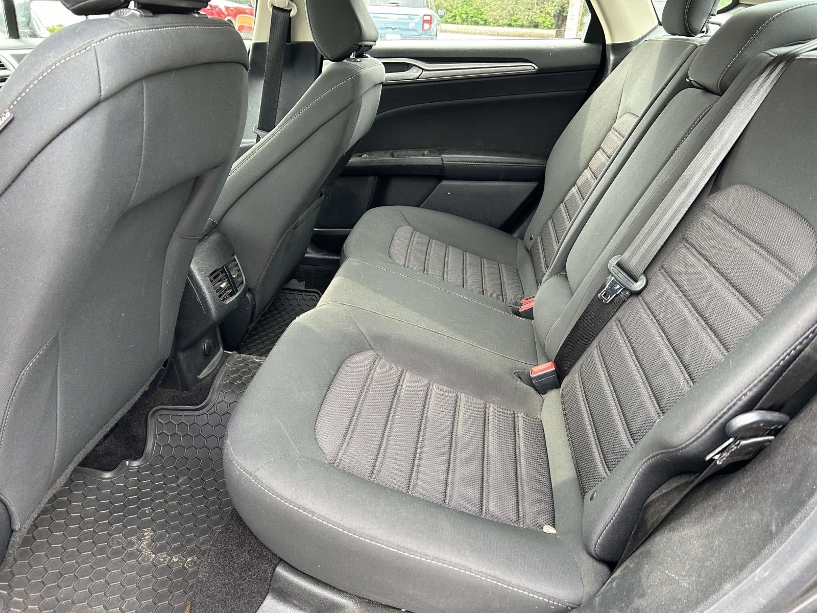 2020 Ford Fusion SE FWD