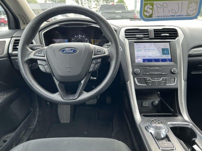 2020 Ford Fusion SE FWD