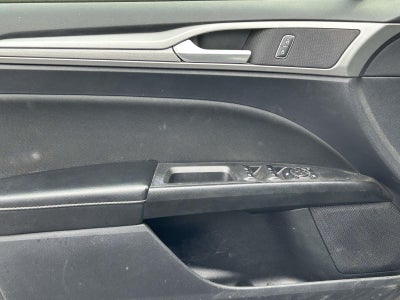 2020 Ford Fusion SE FWD