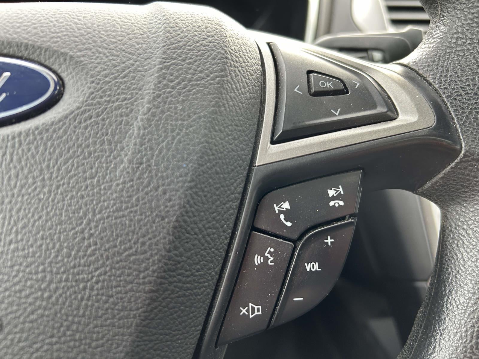 2020 Ford Fusion SE FWD