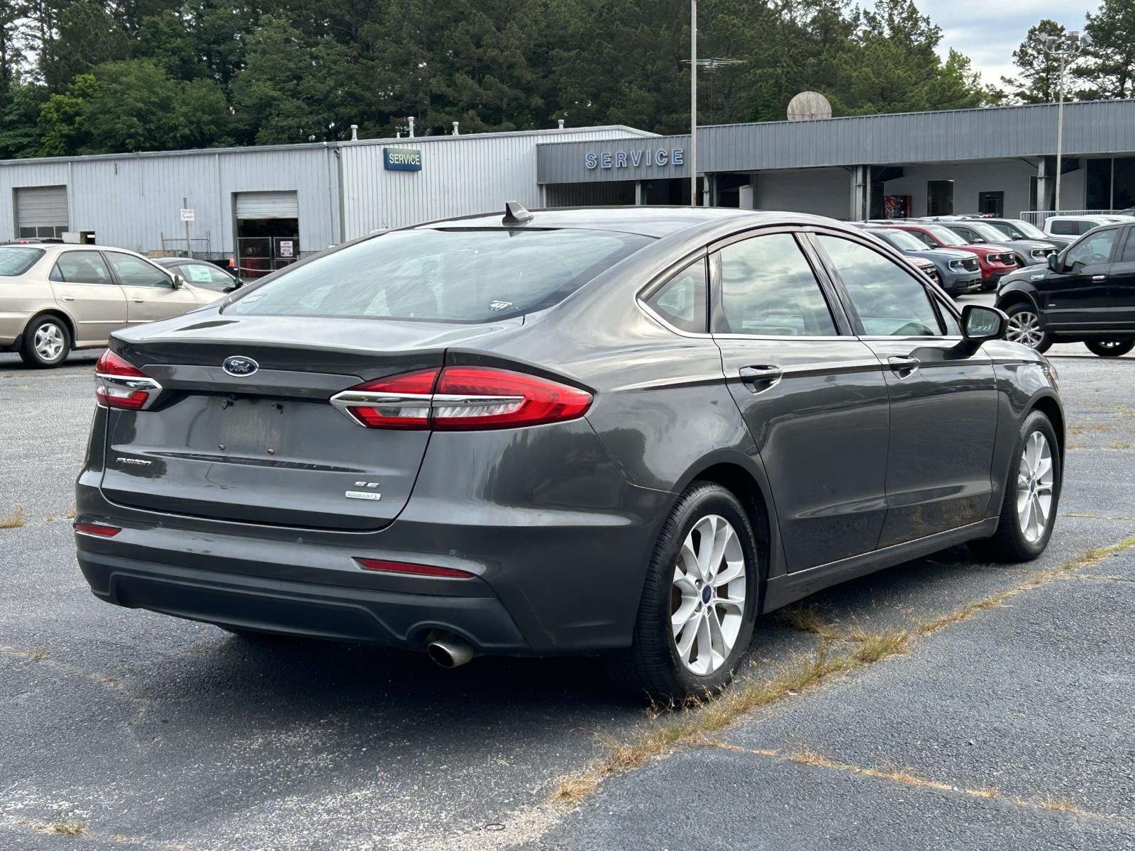 2020 Ford Fusion SE FWD