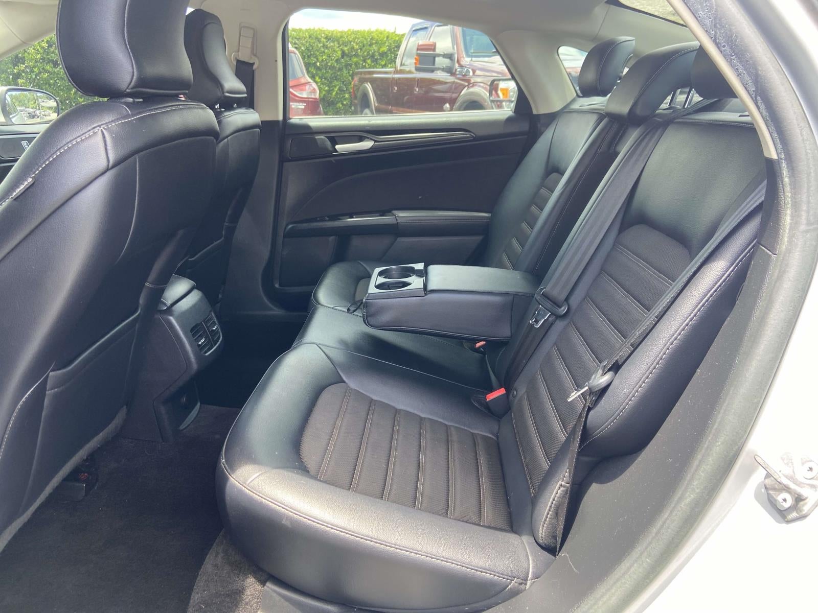 2018 Ford Fusion SE FWD