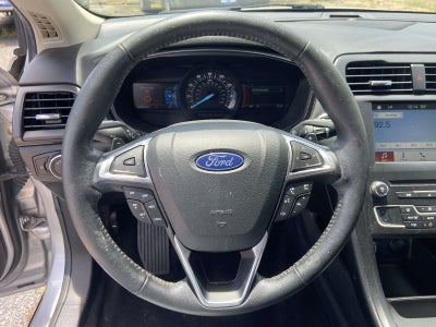 2018 Ford Fusion SE FWD