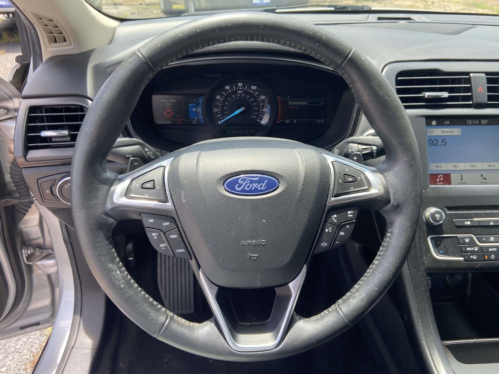 2018 Ford Fusion SE FWD