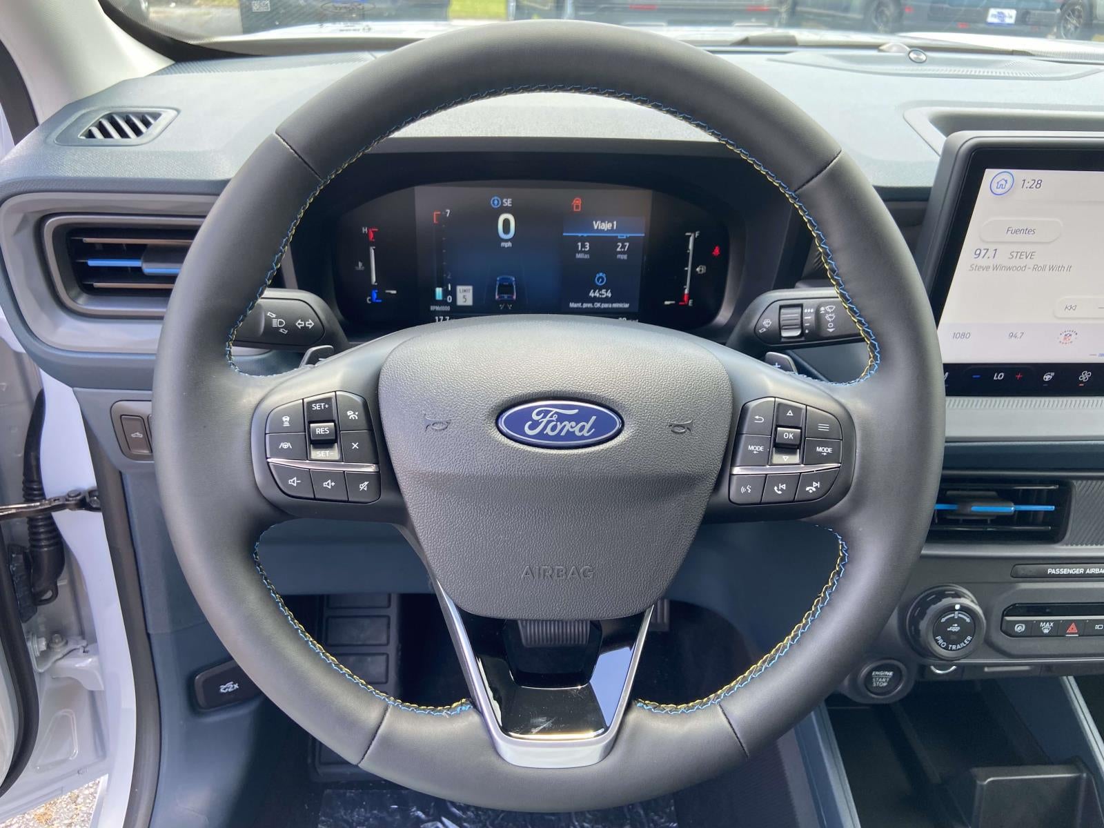 2026 Ford Maverick Lobo High