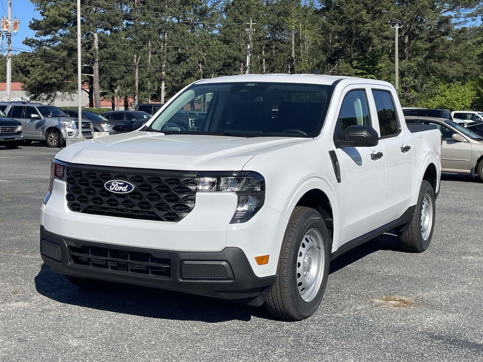 2026 Ford Maverick XL