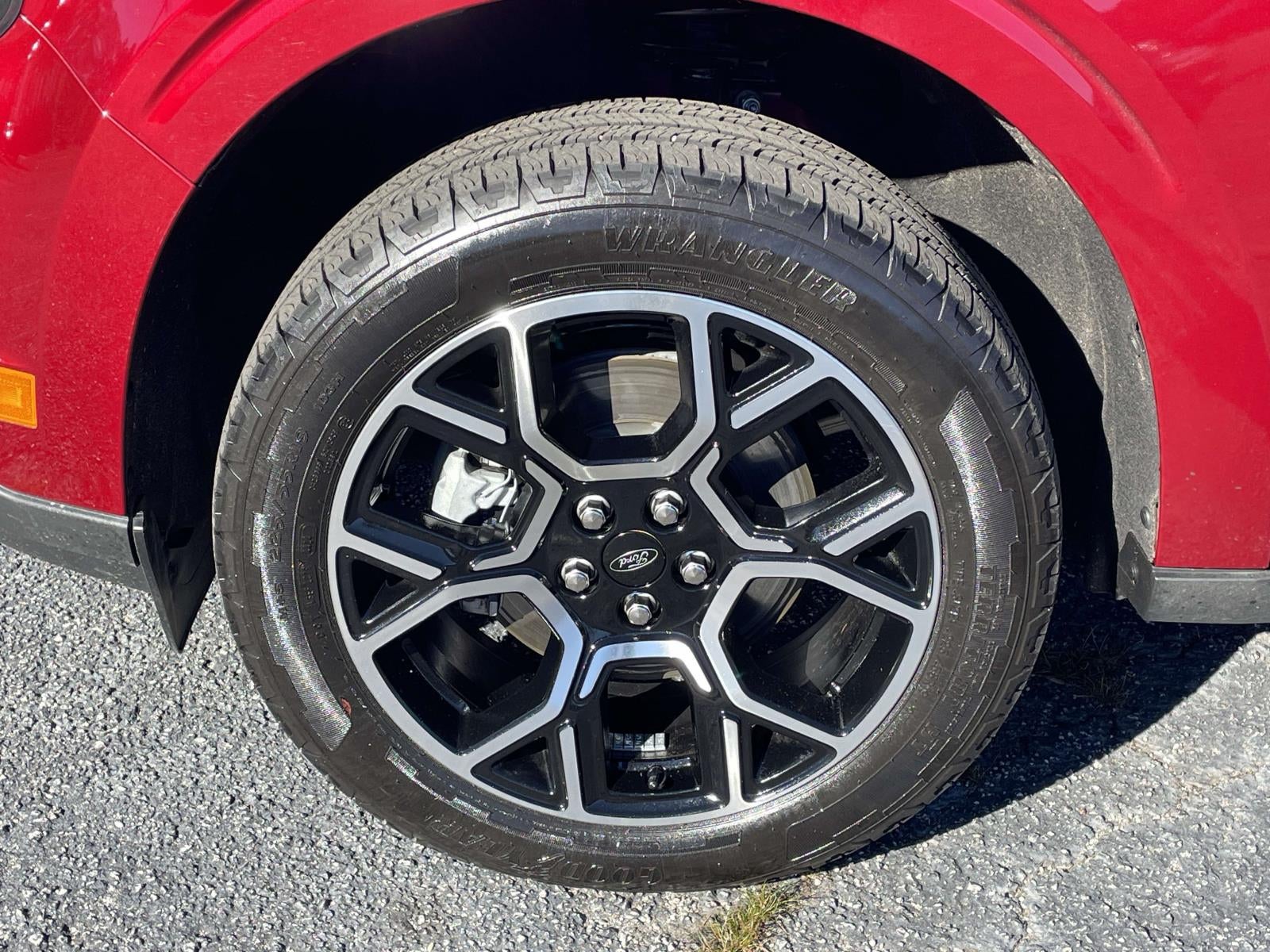 2025 Ford Maverick LARIAT AWD SuperCrew