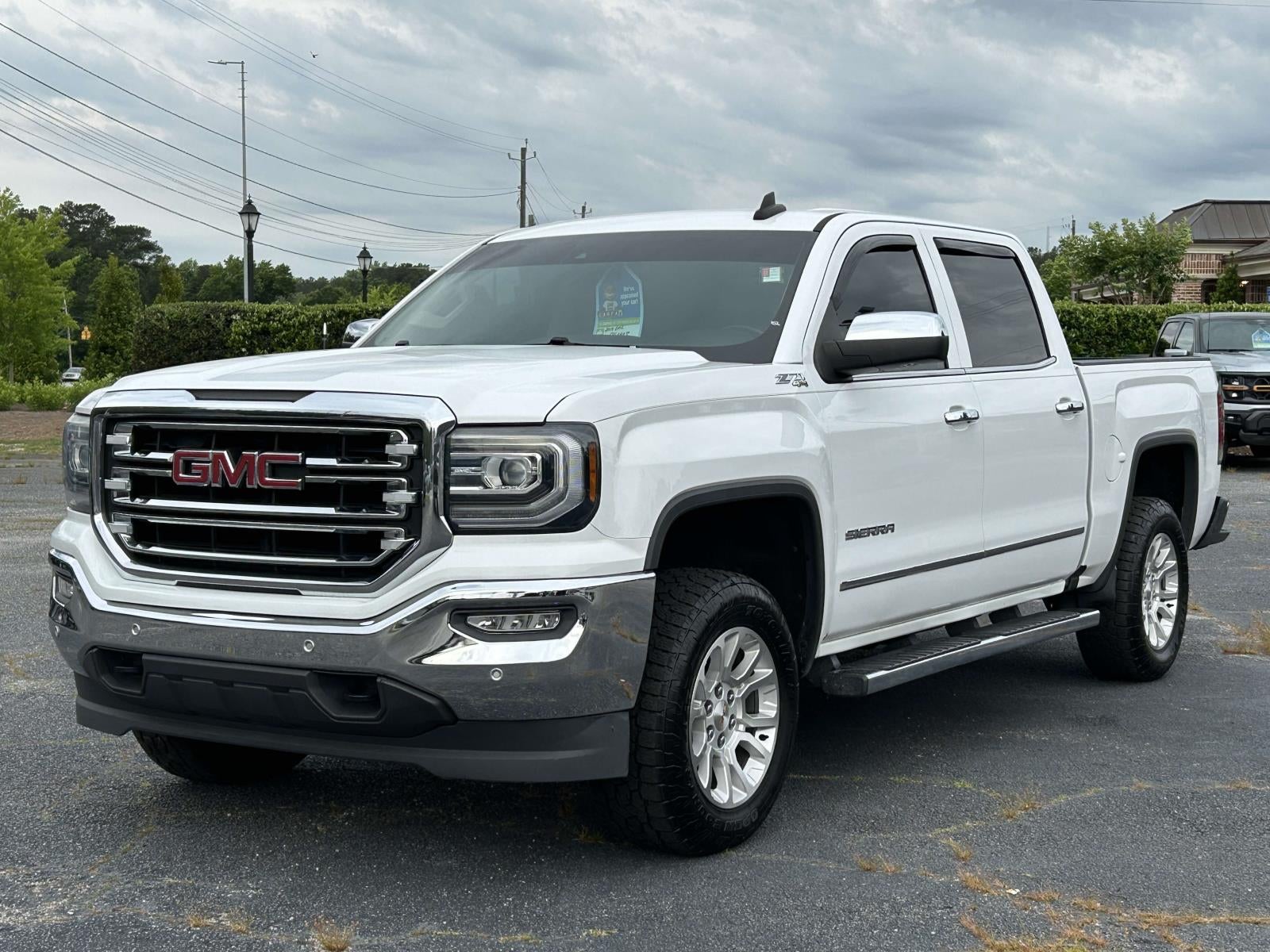 2018 GMC Sierra 1500 4WD Crew Cab 143.5 SLT