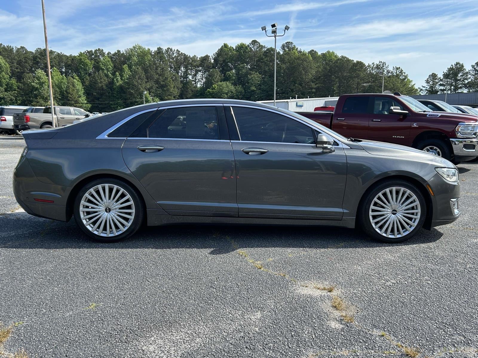 2017 Lincoln MKZ Reserve FWD