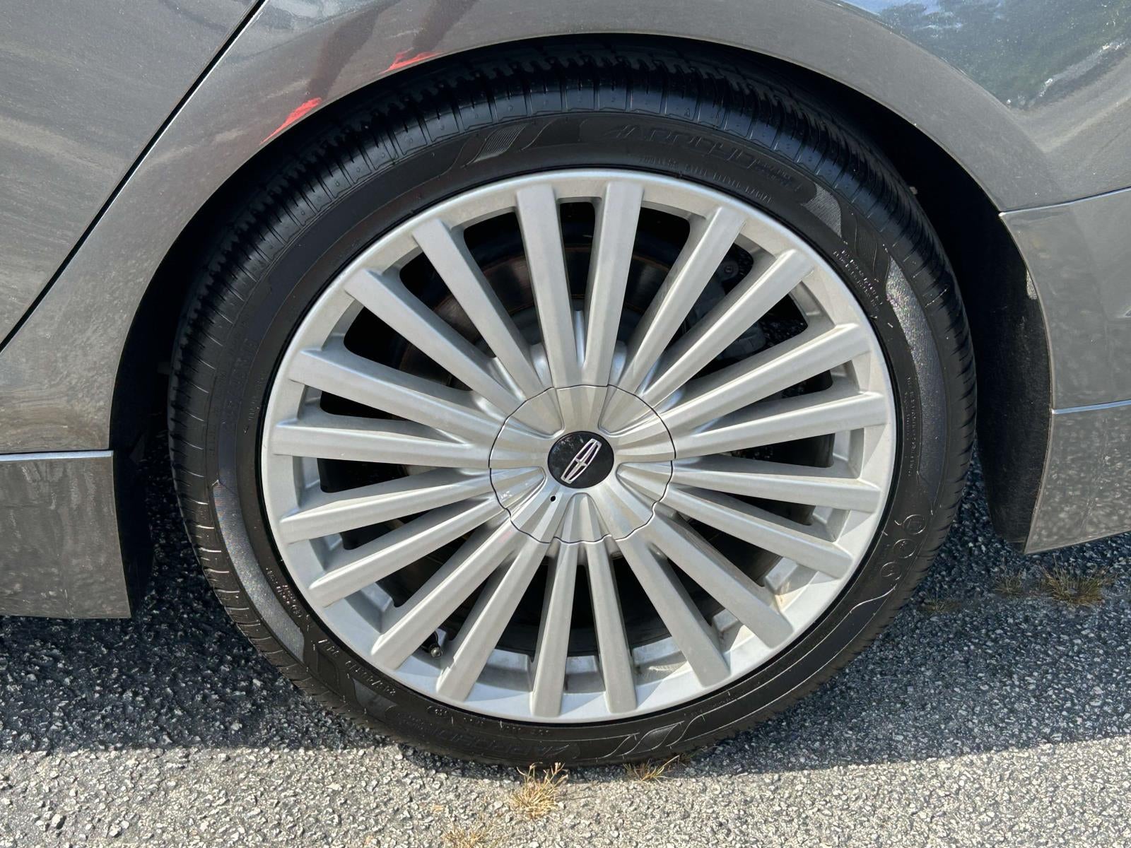 2017 Lincoln MKZ Reserve FWD