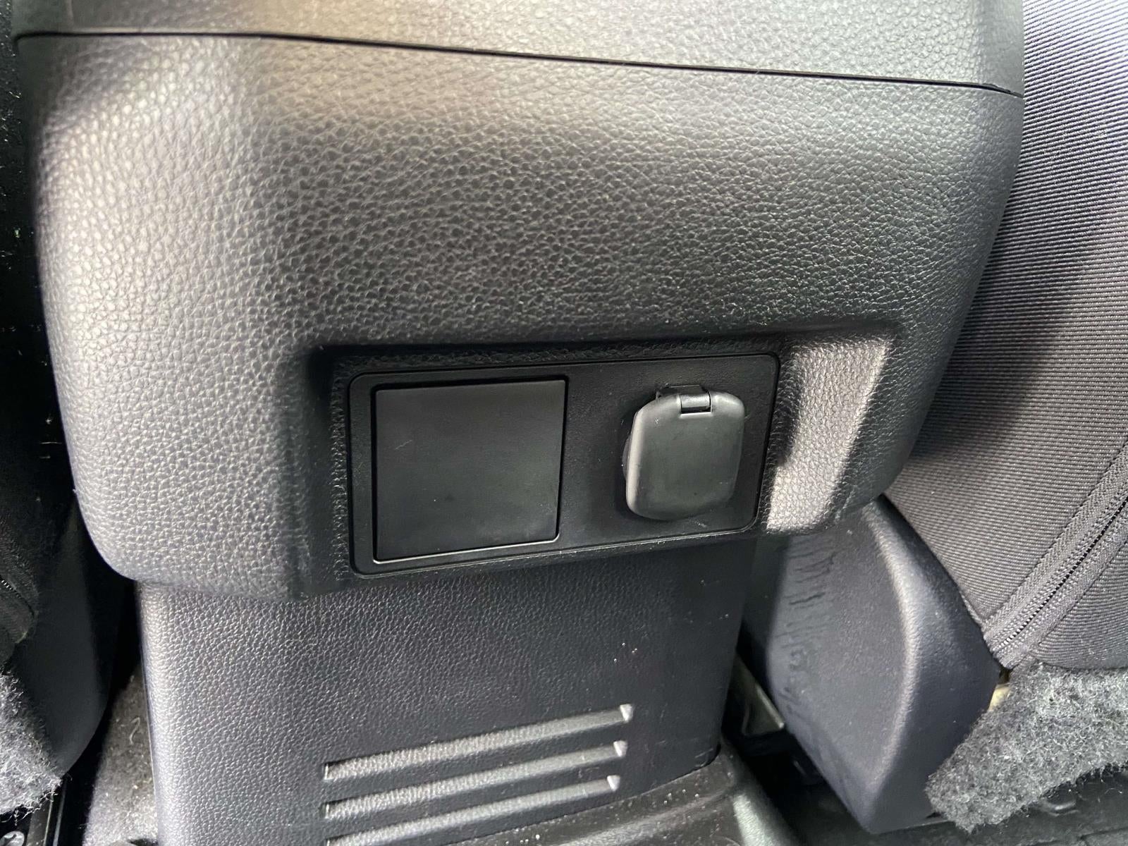 2024 Toyota Tacoma 4WD SR Double Cab 5' Bed AT (Natl)