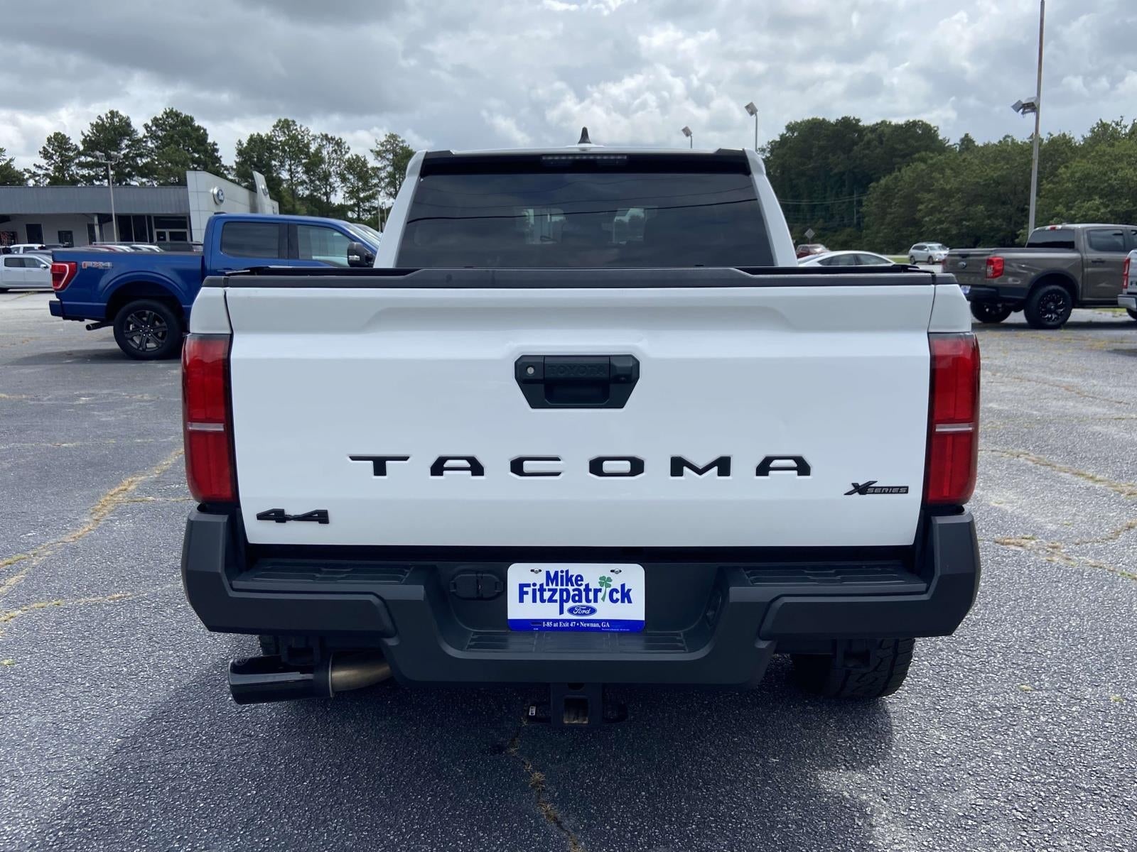 2024 Toyota Tacoma 4WD SR Double Cab 5' Bed AT (Natl)