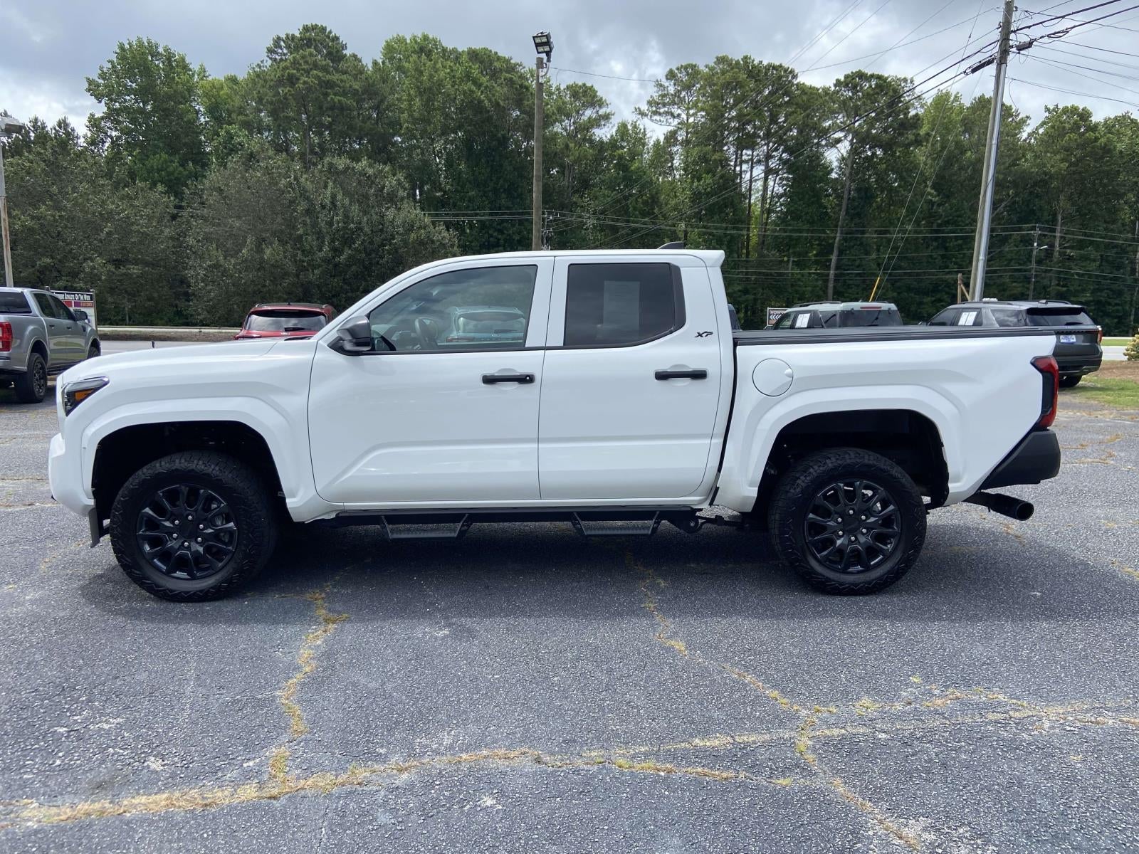 2024 Toyota Tacoma 4WD SR Double Cab 5' Bed AT (Natl)