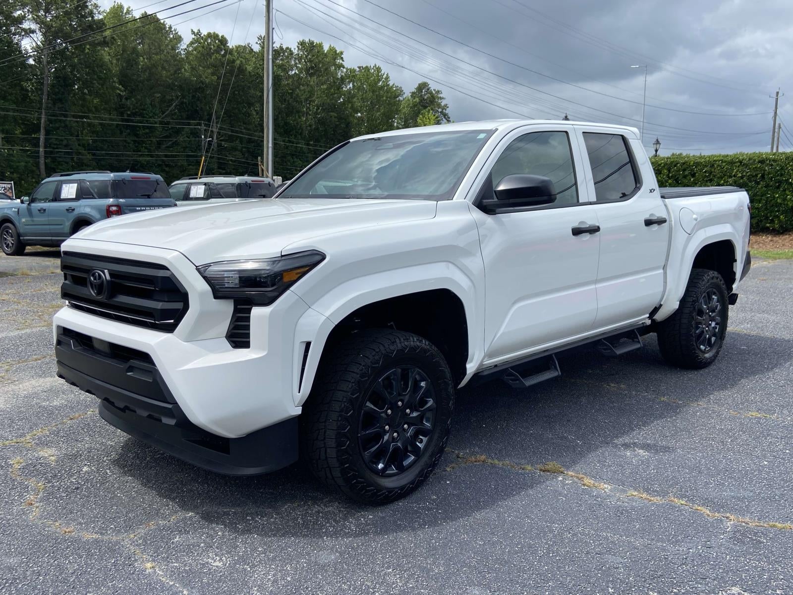 2024 Toyota Tacoma 4WD SR Double Cab 5' Bed AT (Natl)