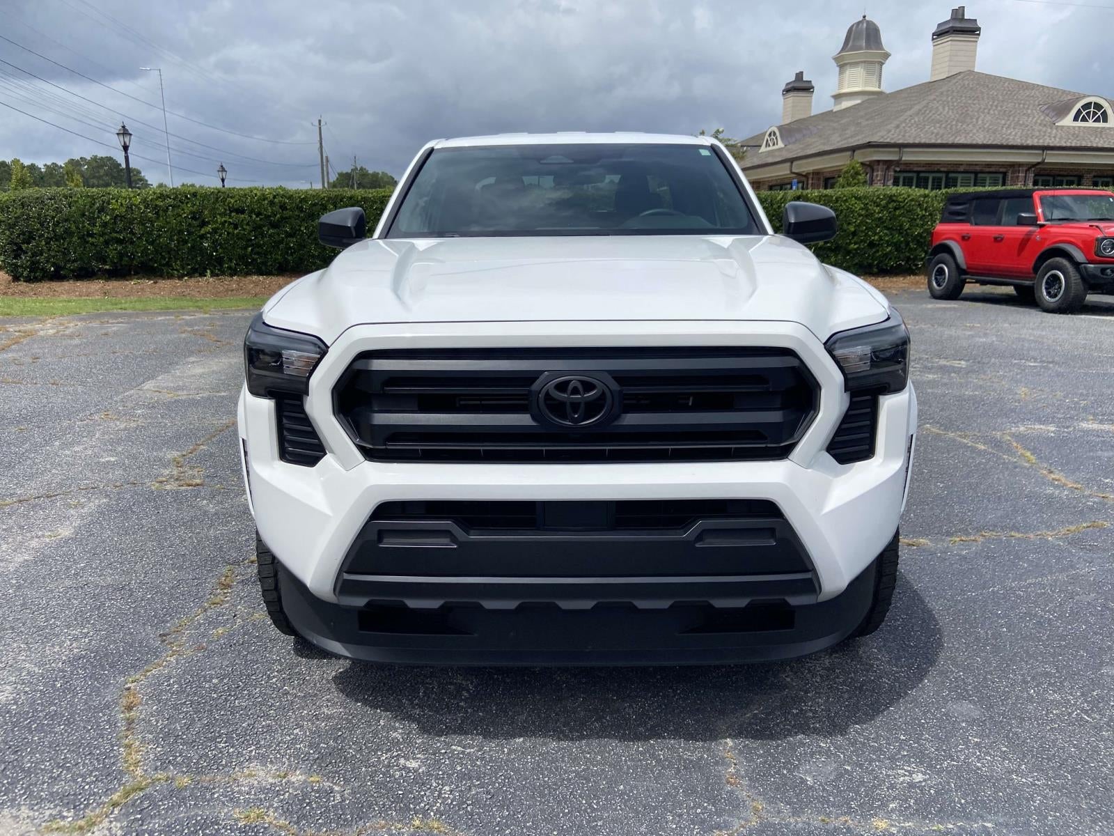 2024 Toyota Tacoma 4WD SR Double Cab 5' Bed AT (Natl)