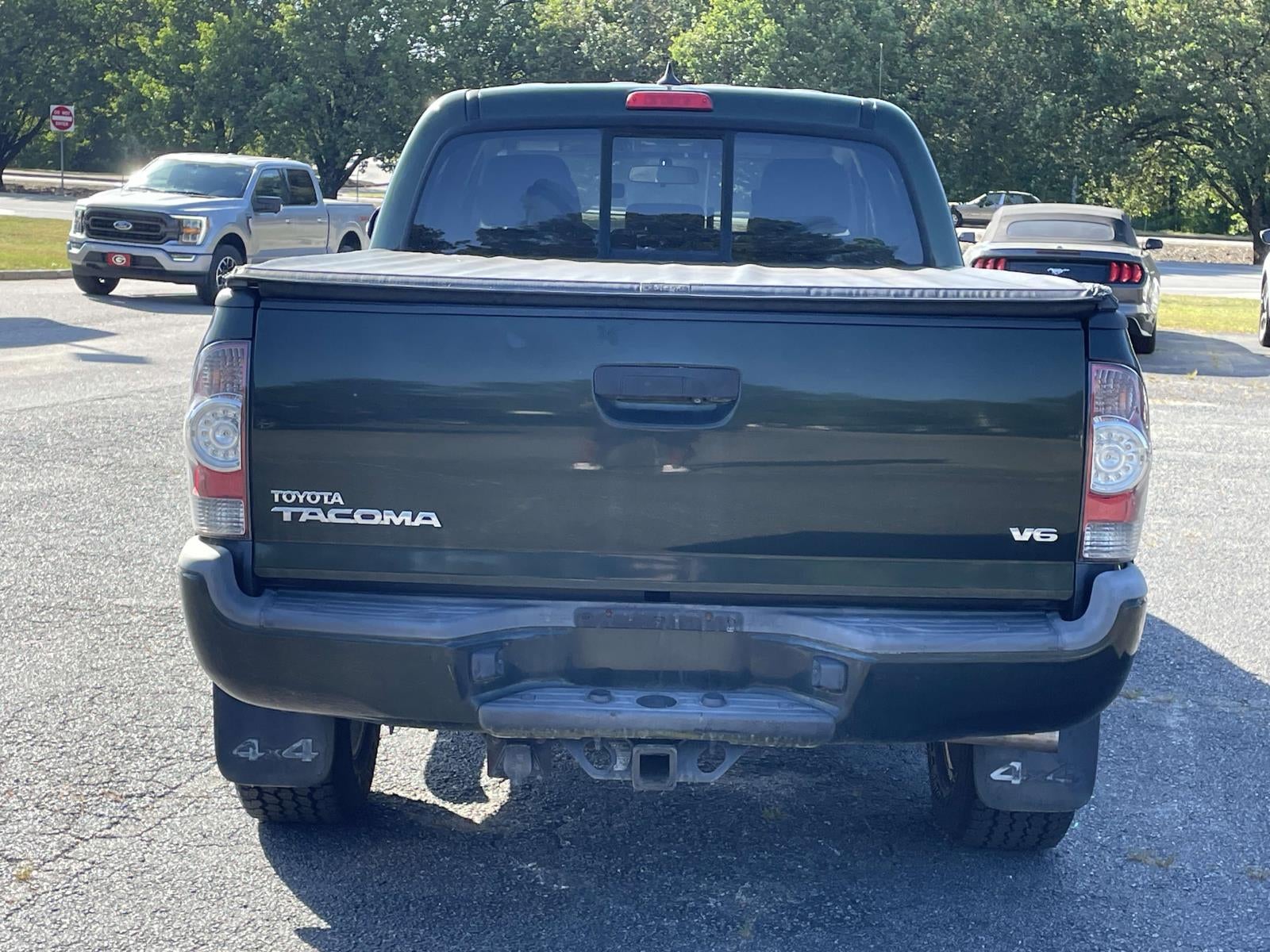 2014 Toyota Tacoma 4WD Double Cab LB V6 AT (Natl)