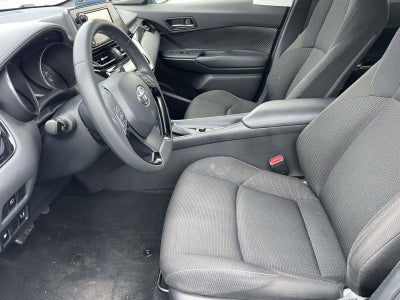 2018 Toyota C-HR XLE FWD (Natl)