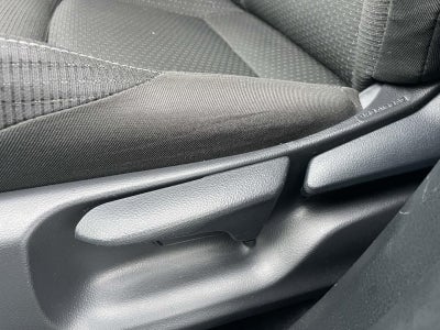 2018 Toyota C-HR XLE FWD (Natl)