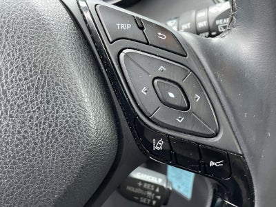 2018 Toyota C-HR XLE FWD (Natl)