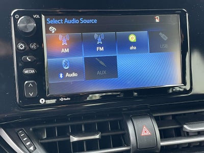 2018 Toyota C-HR XLE FWD (Natl)